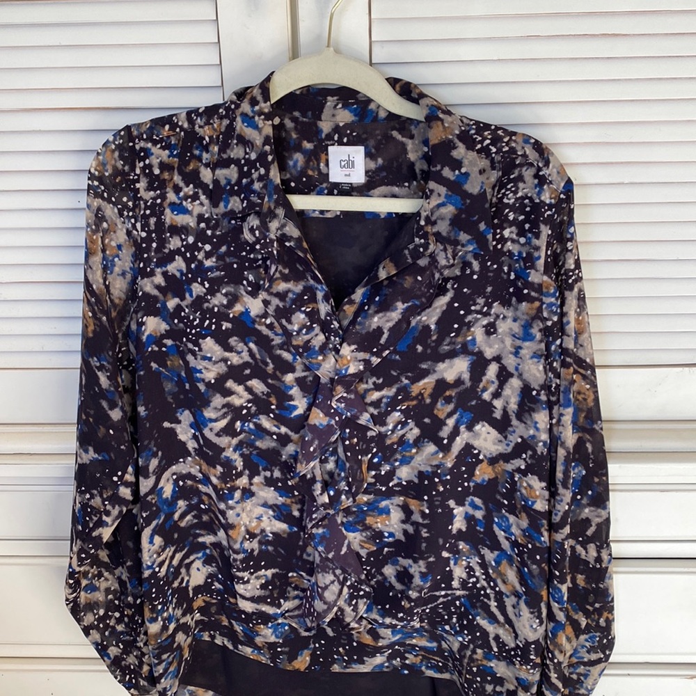 This weekend only-lined ruffle detail